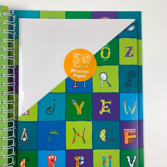 KLUTZ Activity Book  - Lettering in Quirky Styles - Picture 8 of 9